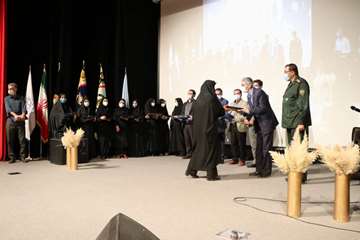 آیین تجلیل و گرامیداشت حافظان امنیت و مدافعان سلامت به مناسبت چهلمین سالگرد دفاع مقدس 